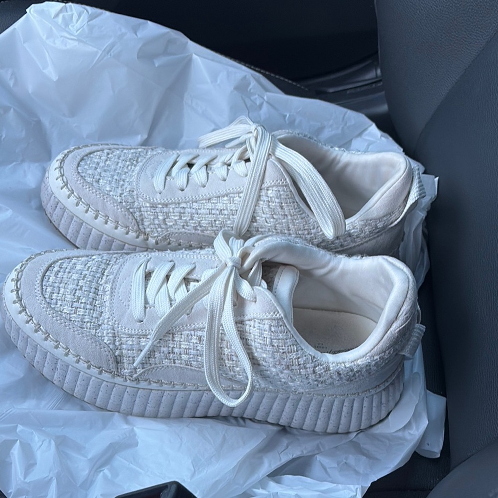 Women's White Textured Sneakers